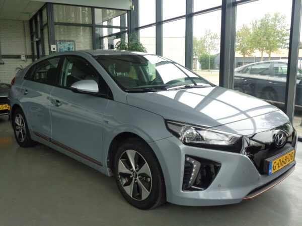 Hyundai IONIQ EV